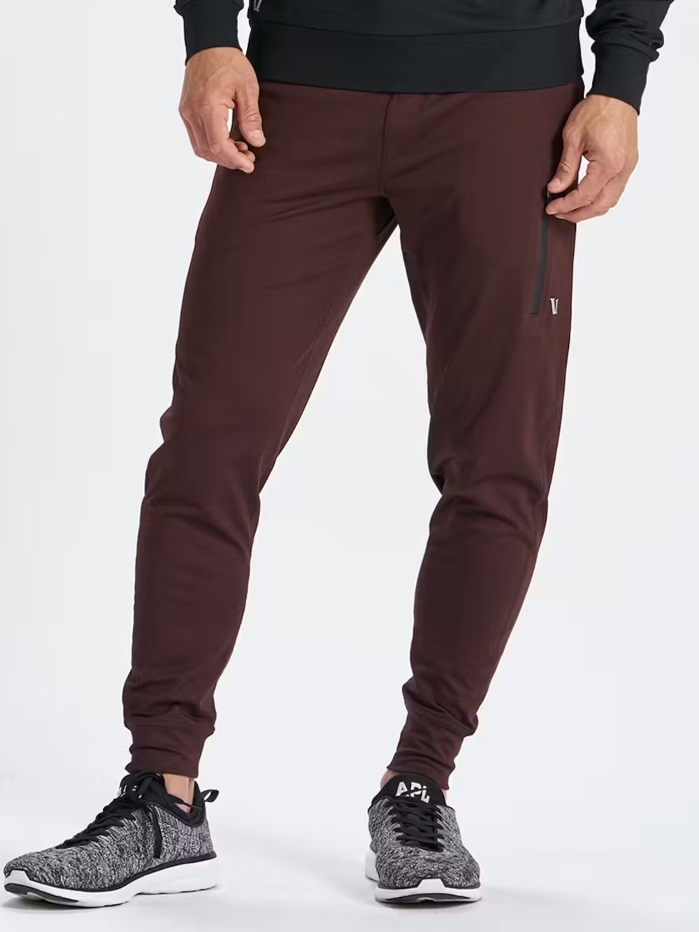 Vuori Sunday Performance Jogger oxblood